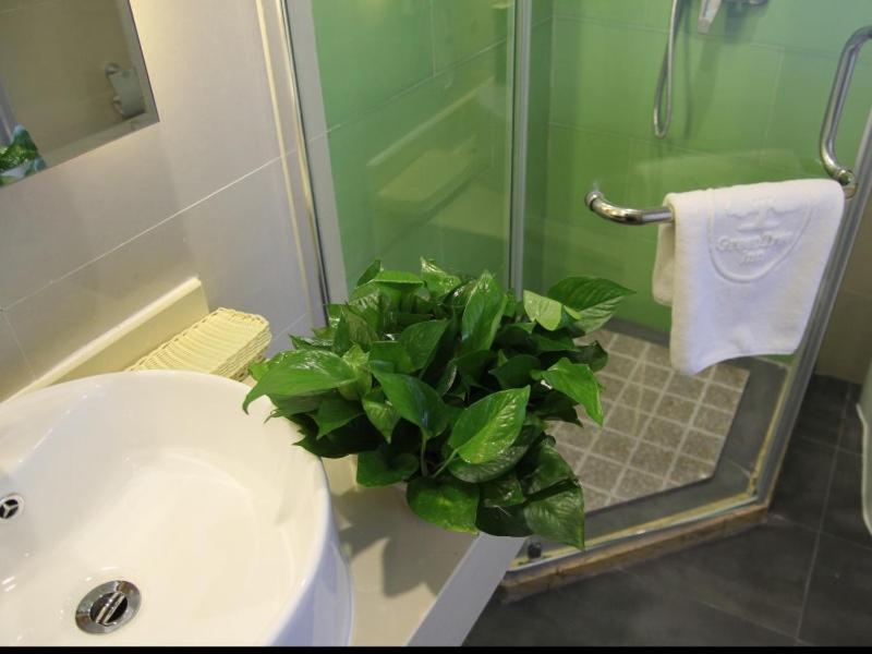 Greentree Inn Shandong Jinan Gaoxin District South Gongye Road Middle Aoti Road Express Hotel Екстериор снимка