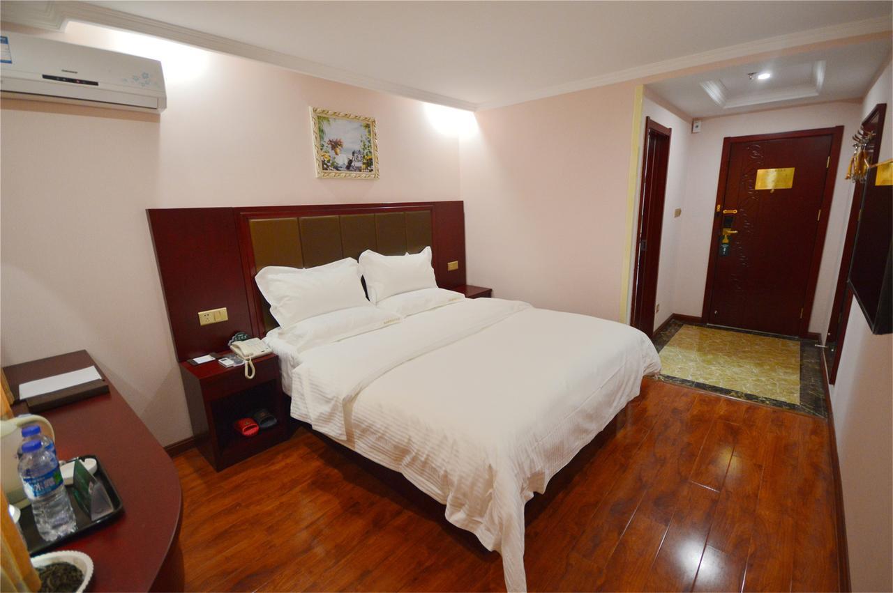 Greentree Inn Shandong Jinan Gaoxin District South Gongye Road Middle Aoti Road Express Hotel Екстериор снимка