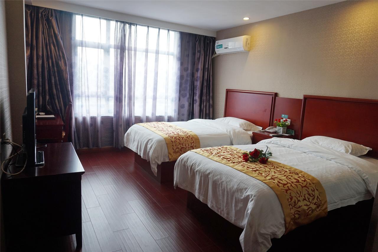 Greentree Inn Shandong Jinan Gaoxin District South Gongye Road Middle Aoti Road Express Hotel Екстериор снимка